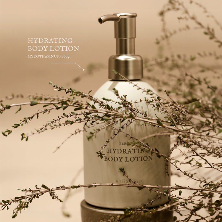 ARTiS di Voce ×TOY’s × INITY ハイドレーティング ボディローション 300g MYROTHAMNUS